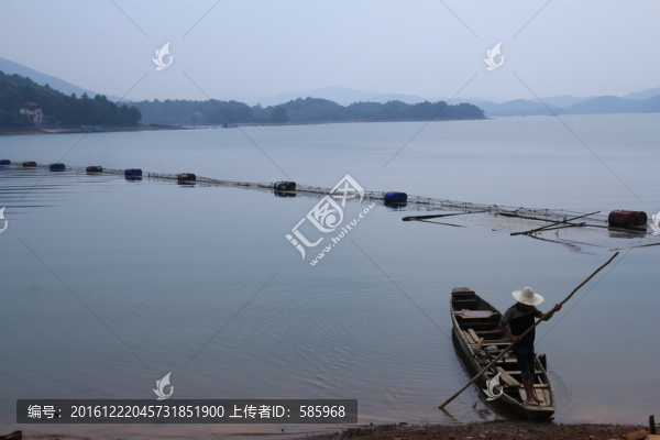 水府廟漁夫劃船