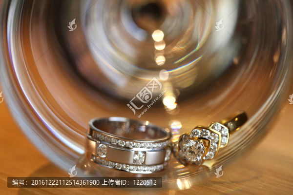 鉑金鉆石婚戒情侶