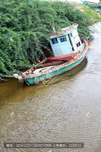 船沉了