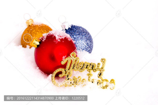 藍色和紅色的金色圣誕雪球