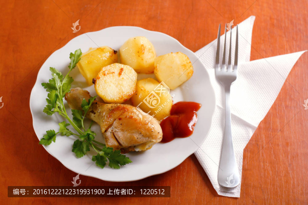 烤雞腿配土豆