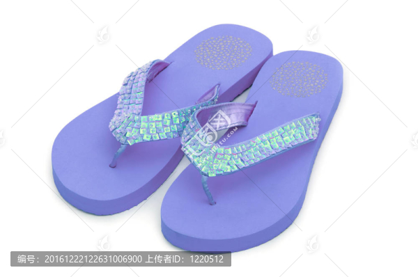 白色夏日鞋