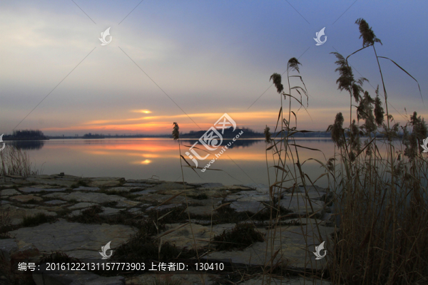 湖泊晨韻