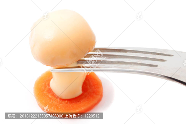 腌蘑菇