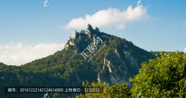 美麗的sulov巖觀。