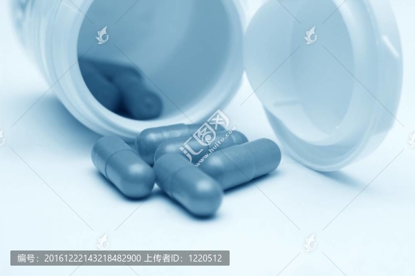 對白色藥片