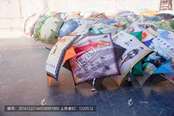 雨傘