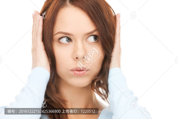 戴著耳朵的女人