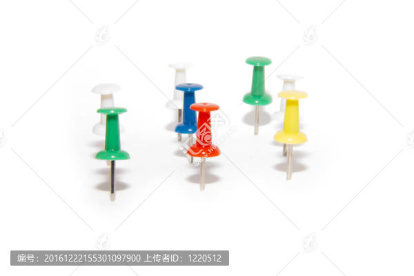紅色；藍色；綠色和白色圖釘