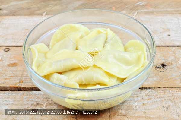 俄羅斯餃子