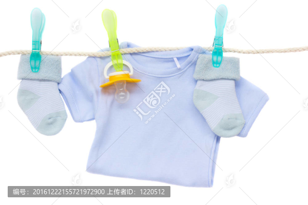 淡藍(lán)色的衣服