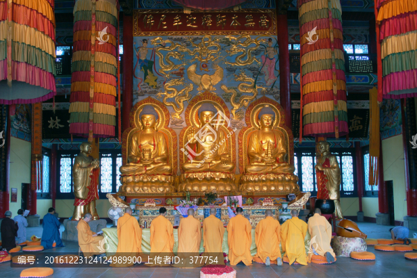 羅漢寺早課