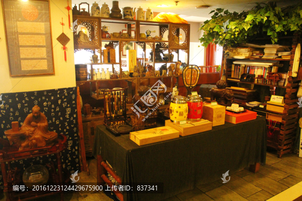 藝術(shù)裝飾品