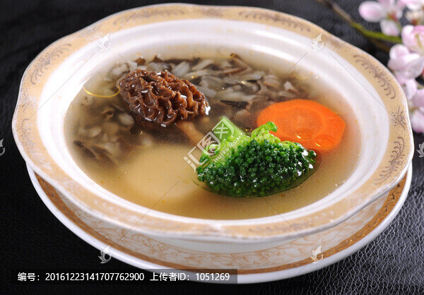 野米煨羊肚菌