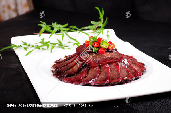 豉香小牛腱