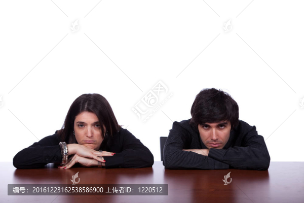 辦公室里的兩個陌生人