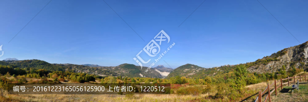 Reggio,Emilia,Apennines的全景