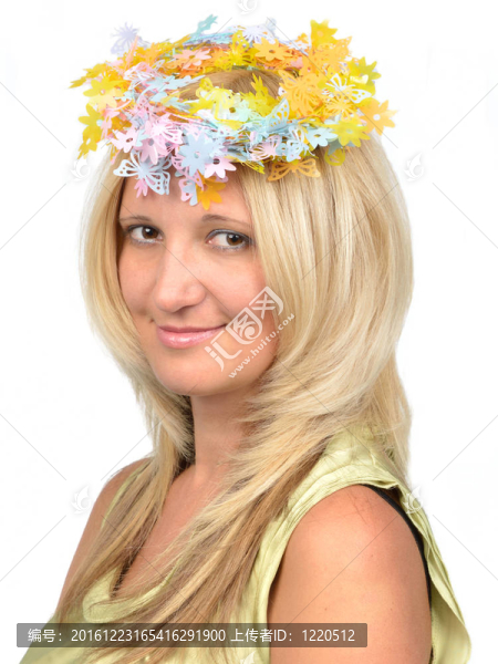 美麗的女人與花環(huán)