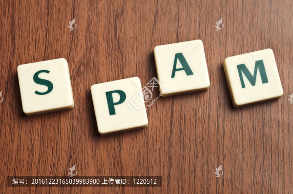 用郵件碎片做成的垃圾郵件