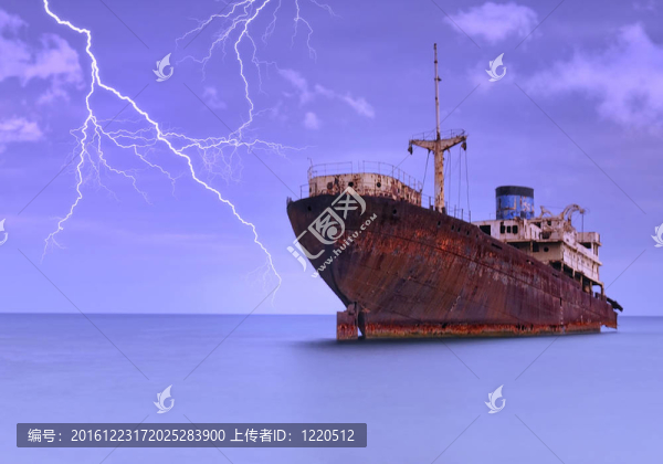 風暴下的船。