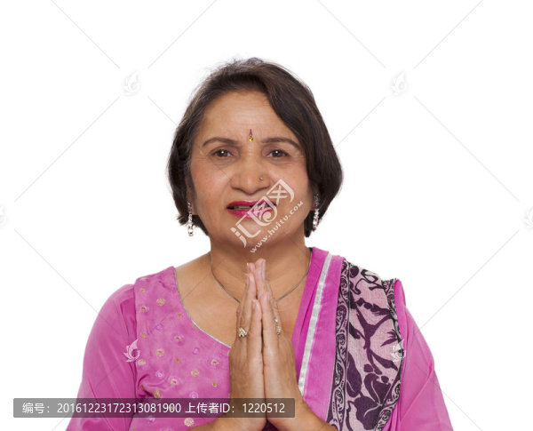 成熟的印度女人合十問候