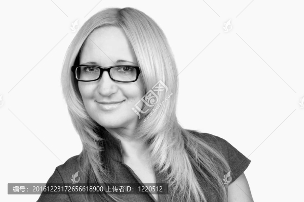 成功的商業(yè)女性戴眼鏡