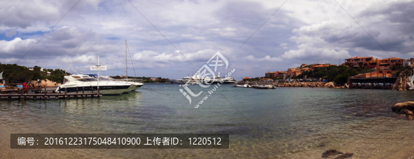 在撒丁島的Porto,Rotondo市全景
