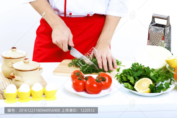 餐桌上的新鮮蔬菜