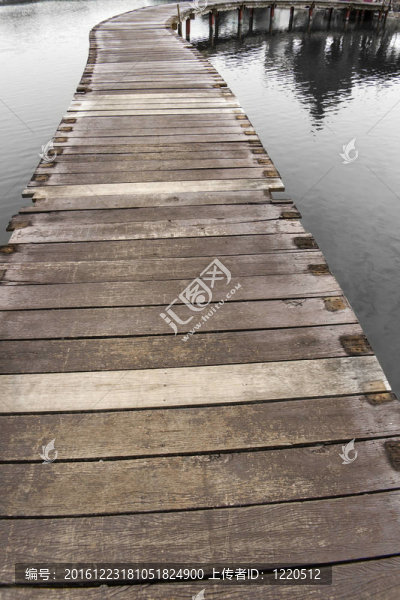 木橋