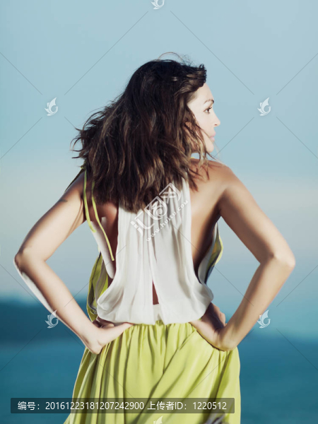 女人