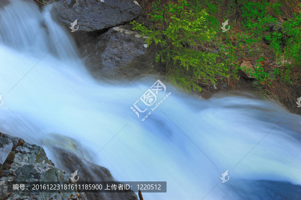 山區(qū)河流