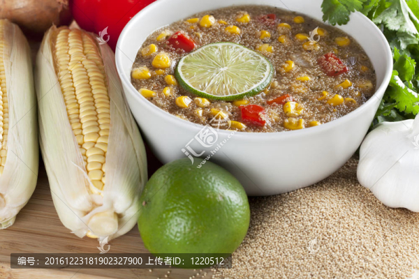 濃湯和配料