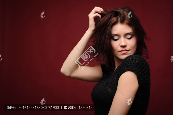 美麗少婦肖像