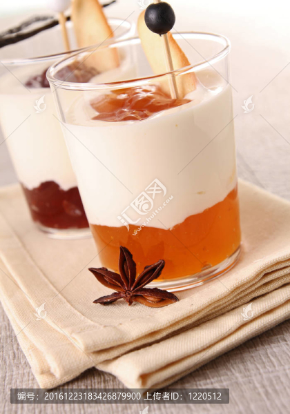 杏仁奶油甜點(diǎn)
