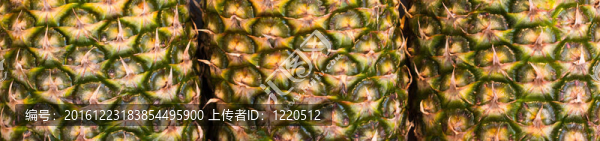 三個菠蘿