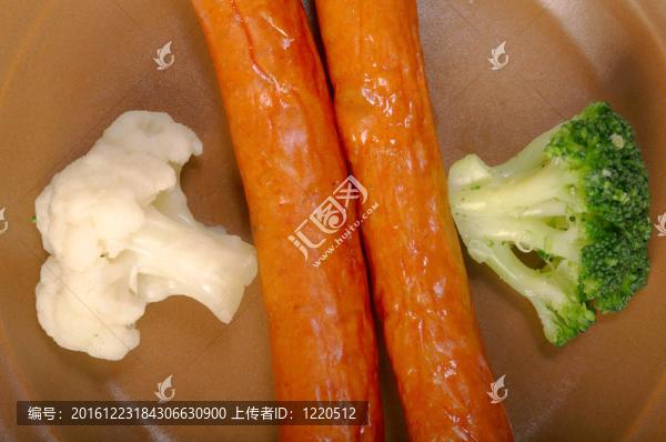 西蘭花椰菜香腸