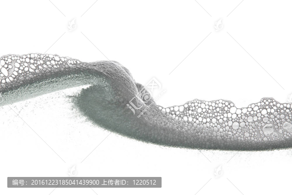白色背景上的泡沫波