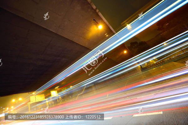 夜間城市交通