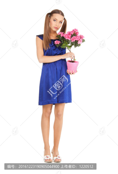 可愛的帶花的家庭主婦