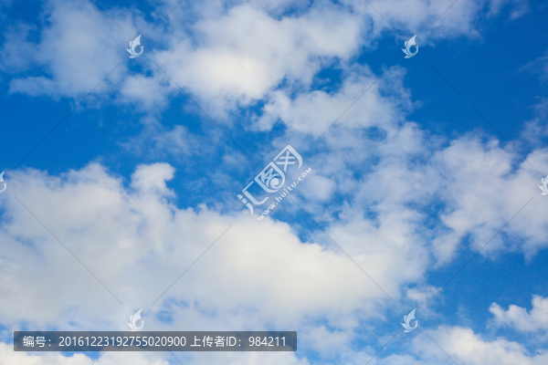 藍(lán)天白云