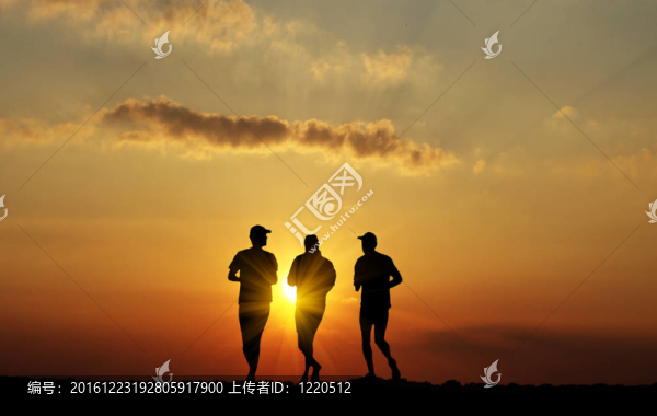 奔跑者的黑色剪影