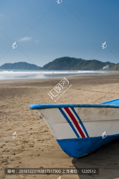 船在Beach