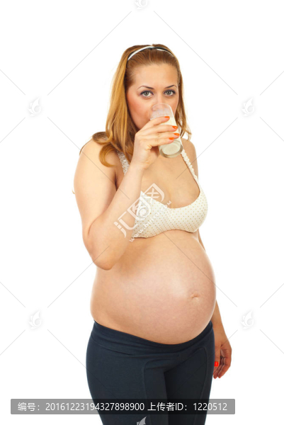 孕婦喝牛奶
