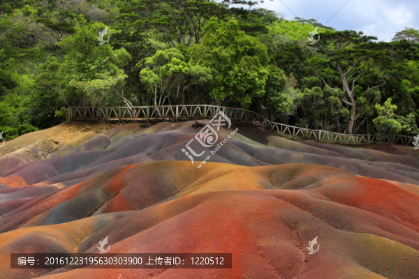 Les,Terres,DES九月Couleurs