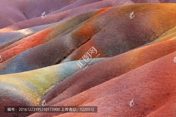 Les,Terres,DES九月Couleurs