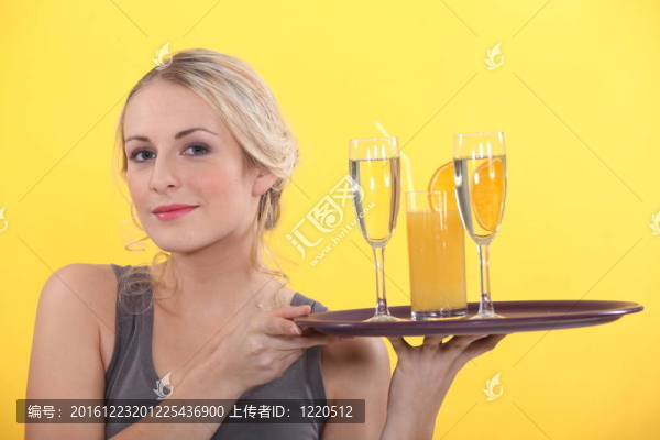 女服務(wù)員肖像