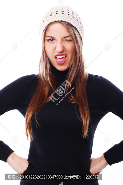 戴帽子的漂亮女孩