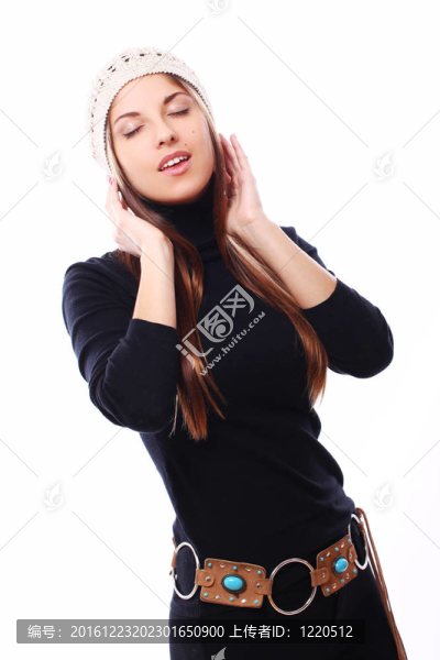 戴帽子的漂亮女孩