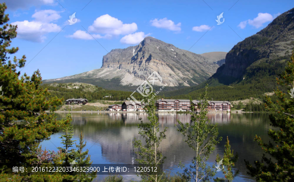 許多冰川度假村