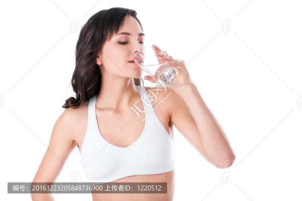女子的飲用水